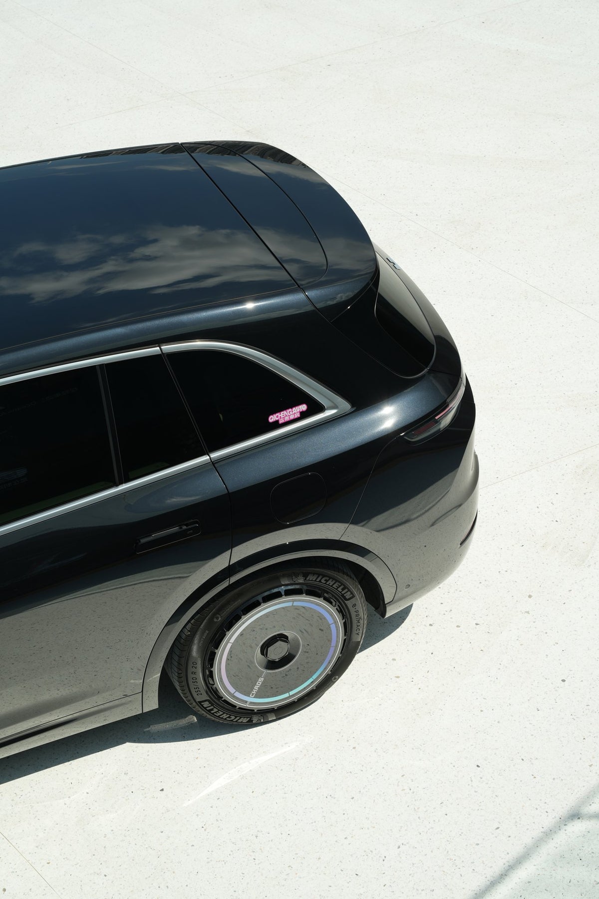 Redring wheel covers — real-world photo