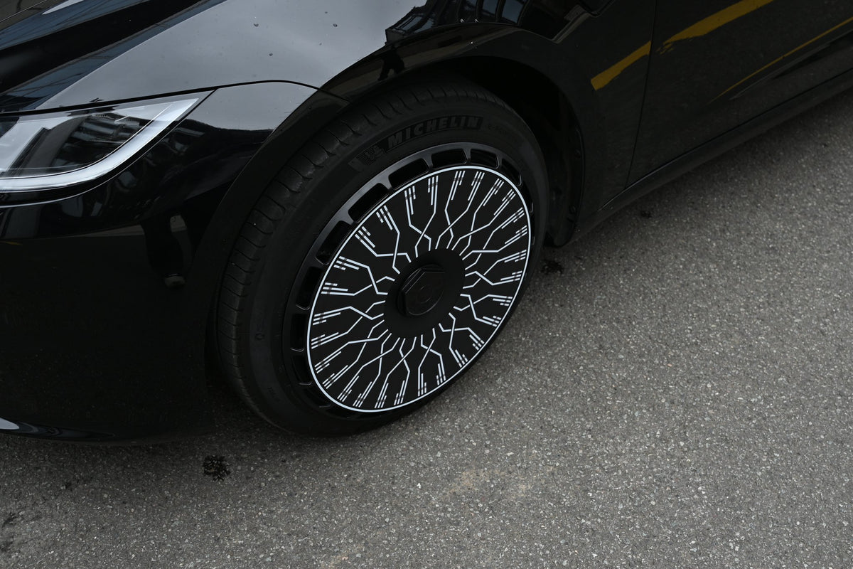 Scribble wheel covers — real-world photo