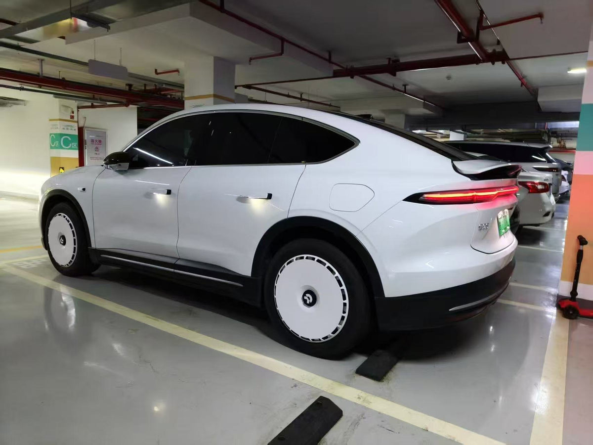 Pure White wheel covers — real-world photo