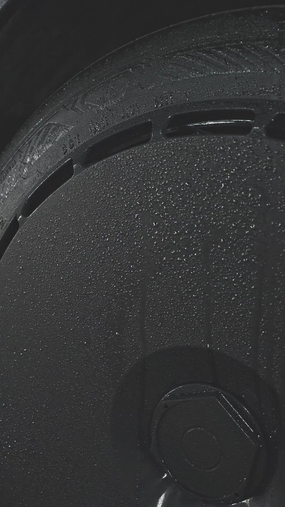 Pure Black wheel covers — on-car video